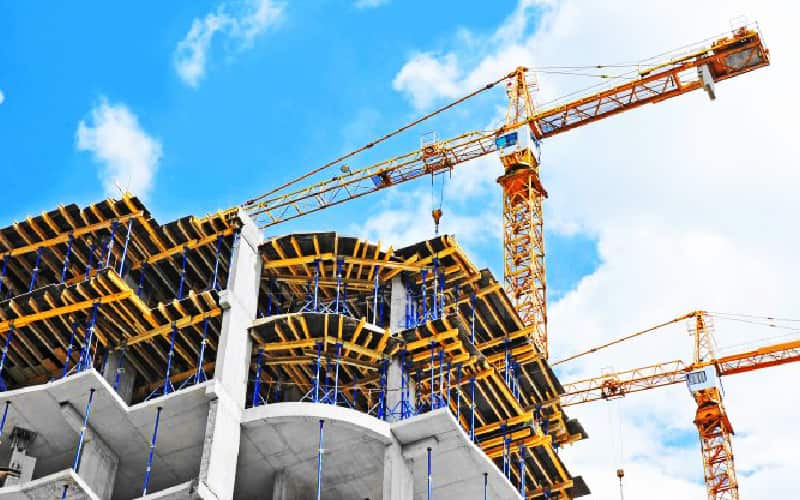 تعهدات سازنده در قرارداد مشارکت در ساخت